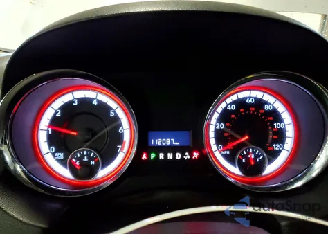 2011 Dodge Grand Caravan Mainstreet z USA, uszkodzony, nr VIN 2D4RN3DG8BR731692